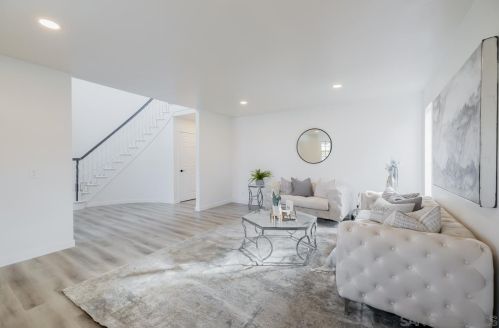 3775 Carnegie Dr, Oceanside CA  92056-6321 exterior