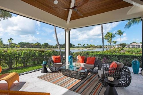 2055 Isla Vista Ln, Naples, FL 34105-3072