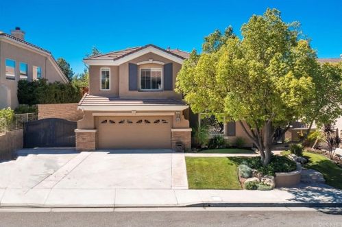 28210 Infinity Cir, Santa Clarita, CA 91390-5231