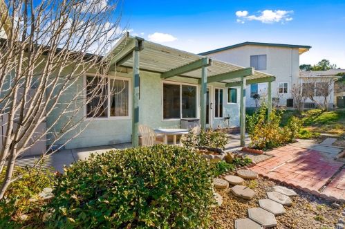 19712 Avenue Of The Oaks, Santa Clarita CA  91321-1311 exterior