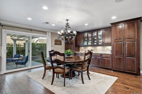 4237 Sussex Cir, Cypress CA  90630-2742 exterior