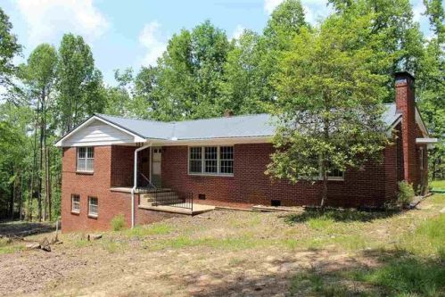 15595 Highway 412, Lexington, TN 38351-6785