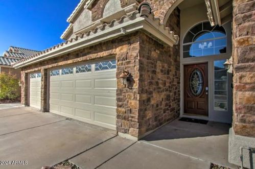 4340 Chama Dr, Glendale, AZ 85310-5130