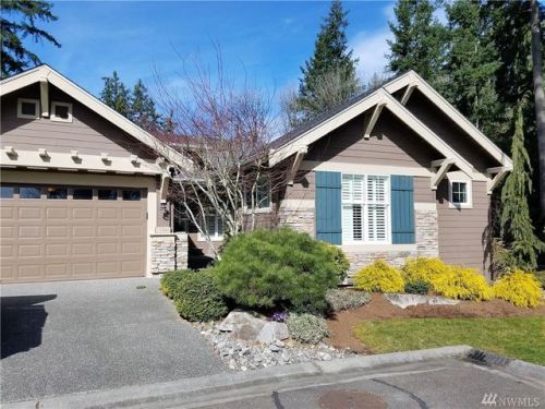 12446 235 Pl, Redmond WA  98053-5616 exterior