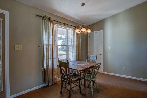 11281 Kenyon Rd, Mount Vernon OH  43050-9206 exterior