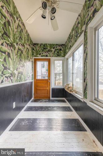 323 Orange St, Lees Cross Roads PA  17257-2007 exterior