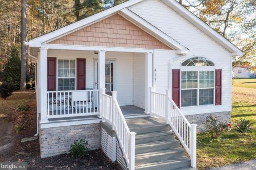 411 Long Branch Rd, Seaford, DE 19973-6242