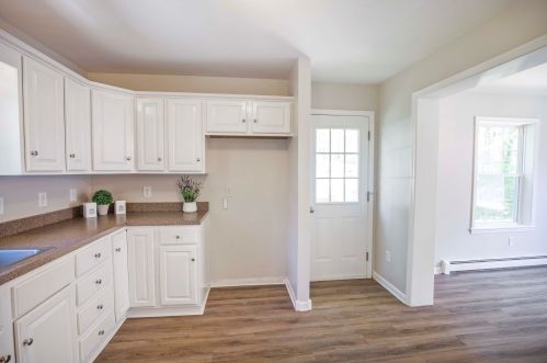 29 Theresa Ave, Salem NH  03079-3959 exterior