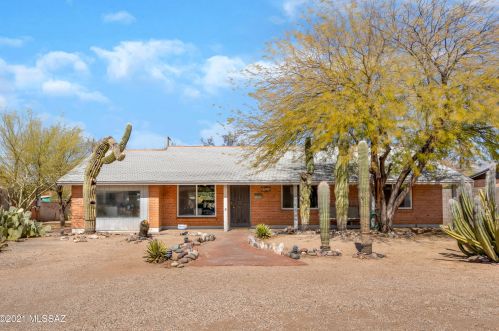 3243 Waverly St, Tucson, AZ 85716-3206