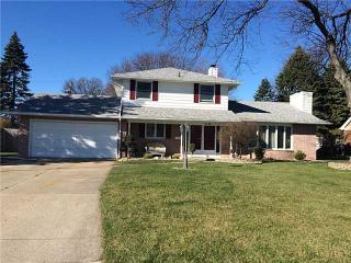 2102 Belvedere Dr, Toledo OH  43614-3060 exterior