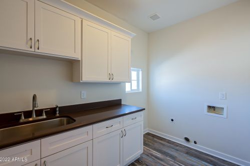 500 Jasper Dr, Chandler AZ 85226-7229 exterior