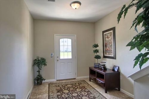 6468 Creekbend Dr, Navy Sup Dpt PA  17050-4002 exterior