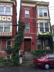 253 9th St, Troy, NY 12180-1606