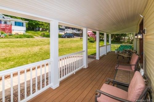 110 Orchard Ter, Monroe, NY 10950-3416
