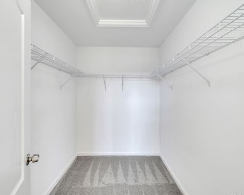 594 Canal Rd, Mount Sinai NY  11766-3307 exterior