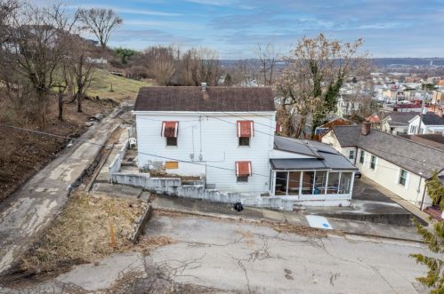 43 14th St, Newport, KY 41071-2322