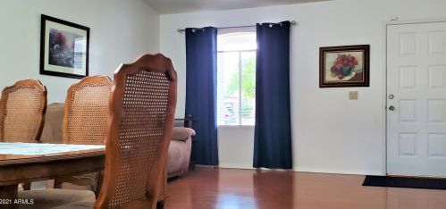 3822 Melinda Ln, Glendale, AZ 85308-2054