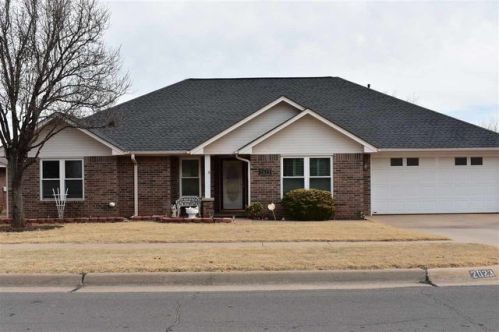 2023 Celia St, Stillwater, OK 74074-2195