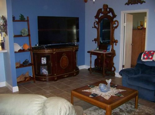 4743 Flamingo Dr, Saint James City FL  33956-2817 exterior