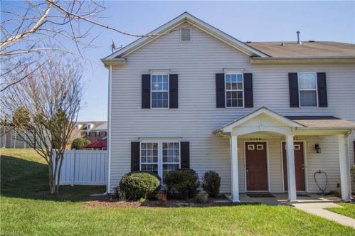 1006 Geoffrey Way, Kernersville NC  27284-3413 exterior
