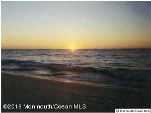 1412 Ocean Ave, Point Pleasant Beach NJ  08742-4148 exterior