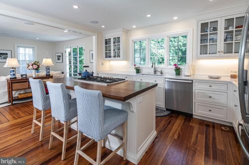 124 Mercer St, Princeton NJ 08540-4805 exterior