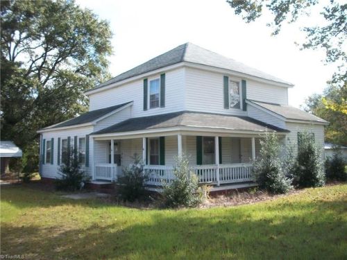 122 Moore St, Canden, NC 27229-8407