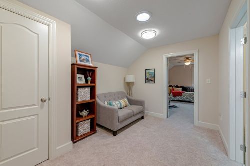 103 Elm St, Imperial PA  15126-1105 exterior