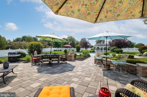 16 Livingston Ln, Lumberton Township NJ  08048-6210 exterior