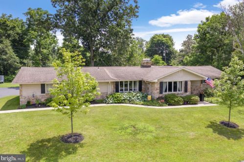 1666 Gable Dr, Coopersburg, PA 18036-3147