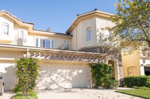 543 Taunton Dr, Santa Maria, CA 93455-1207