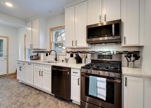 4732 Nicollet Ave, Minneapolis MN 55419-5509 exterior