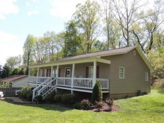 217 Austin Dr, Rogersville, TN 37857-6288