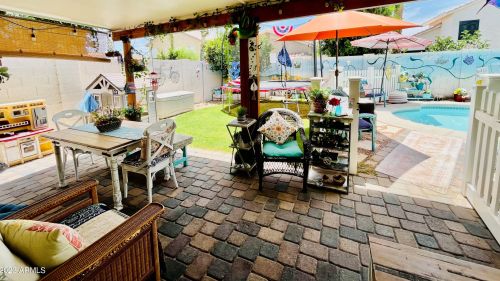 1825 Barbarita Ave, Gilbert AZ 85234-8136 exterior