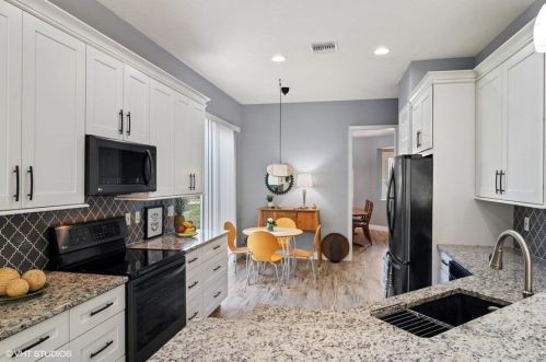 9207 Avenel Ln, Port Saint Lucie FL  34986-3266 exterior