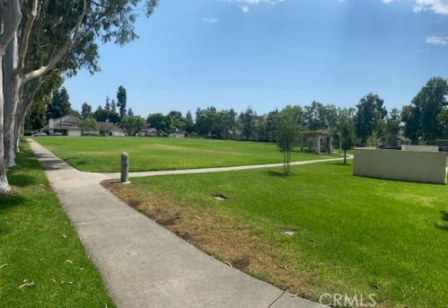 73 Woodleaf, Irvine CA  92614-7081 exterior