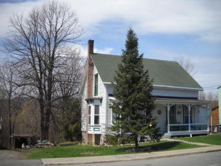 75 Lake George Ave, Ticonderoga, NY 12883-1366