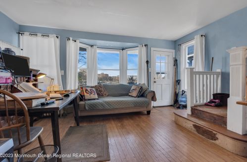 76 Lake Ave, Ocean Grove, NJ 07756-1406