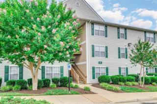 11201 Soldiers Ridge Cir, Manassas VA  20109-7648 exterior