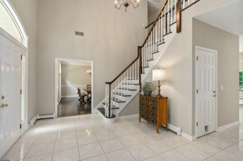 9 Natale Dr, Sparta, NJ 07871-3032