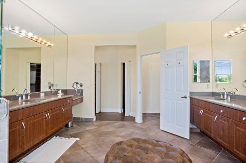4120 Artesa Dr, Boynton Beach FL  33436-2628 exterior