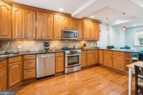 1511-13 Camac St, Philadelphia PA  19147-6208 exterior