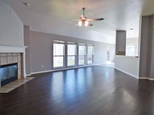 1380 Meadows Ave, Argyle TX  76226-6624 exterior