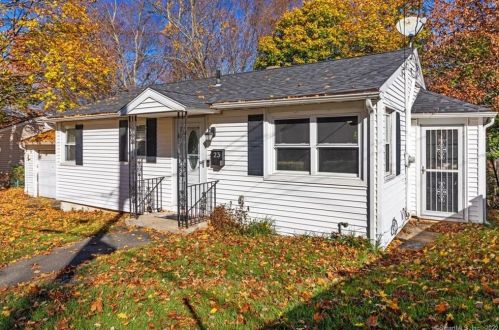 23 Shadee Ln, Waterbury, CT 06706-2636