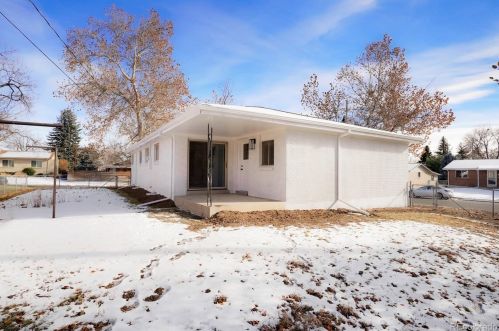 12017 58th Pl, Arvada CO  80004-4238 exterior