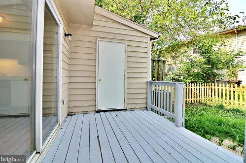 55 Mallard Ct, Charles Town WV  25414-5804 exterior