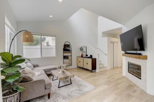 10143 Andy Reese Ct, Garden Grove CA  92843-5503 exterior