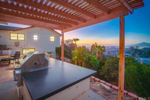 9320 Lavell St, La Mesa CA  91941-5640 exterior