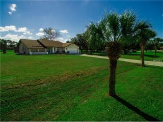 1240 Mustang St, Nokomis, FL 34275-1709