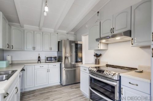 9321 Sisson St, La Mesa CA  91942-3724 exterior